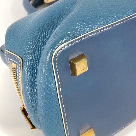 LOUIS VUITTON Blue Leather Tote Bag - Picture 8 of 11